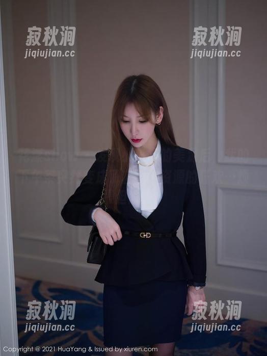 花漾show - 发现小热巴的美足后，我的下午茶突然变成了套图与资源的狂欢…烦躁但愉快！