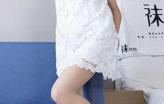 袜啵啵 – 小淳把好的一面打开，自拍图包等你来查收！
