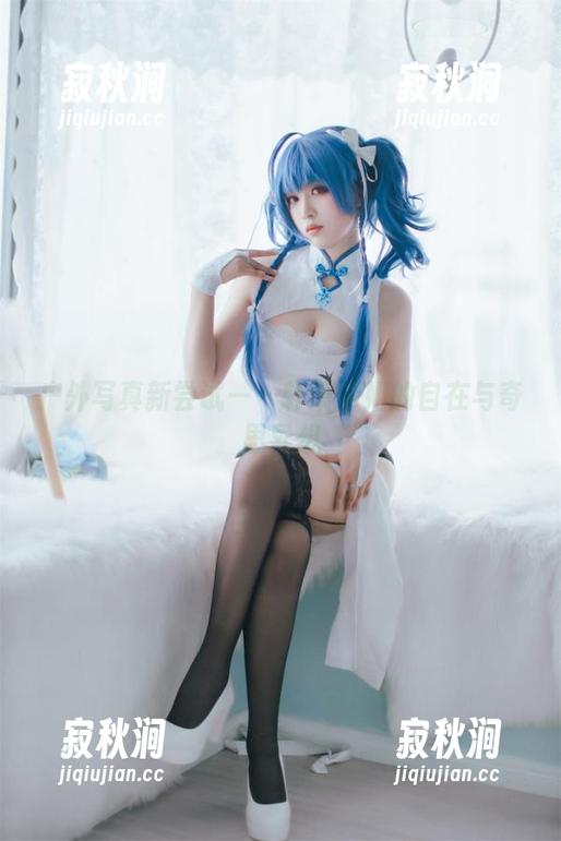 户外写真新尝试——轩萧学姐的自在与奇思异想