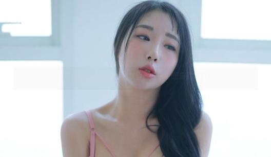 美图定理：韩国CoCo的水手服加一份想象就能出奇迹
