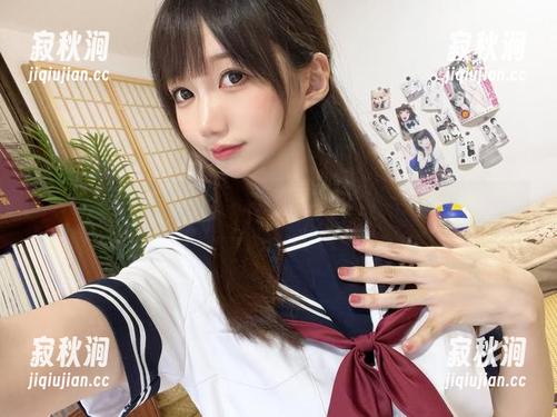 最新来袭！魔物喵nigisa泳衣图，保你目不转睛！